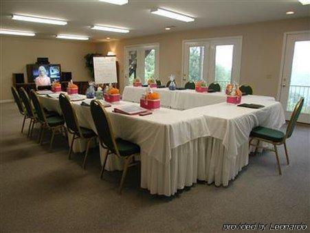Garden Inn At Bee Rock Monterey Facilities photo