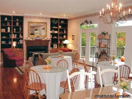 Garden Inn At Bee Rock Monterey Restaurant photo